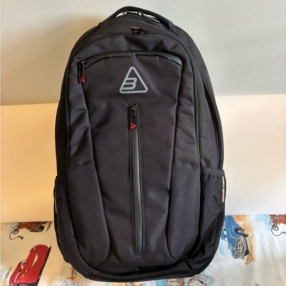 Beau Industries Parenting Pack diaper bag - Picture 2 of 14